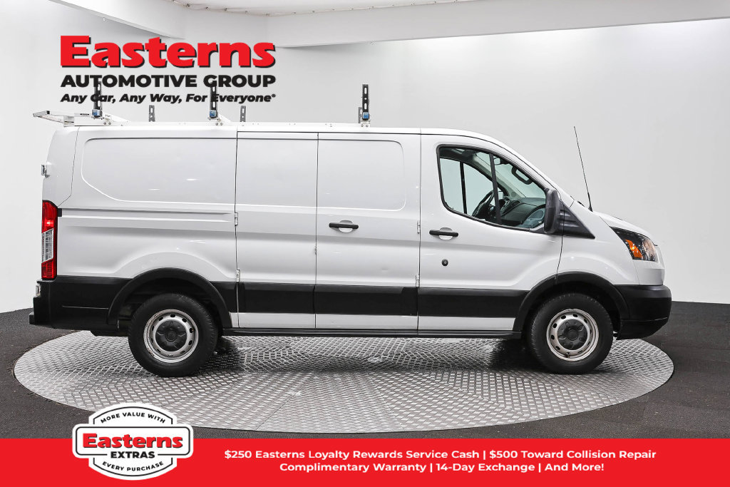 Used 2019 Ford Transit 150 130 Low Roof RWD image 4