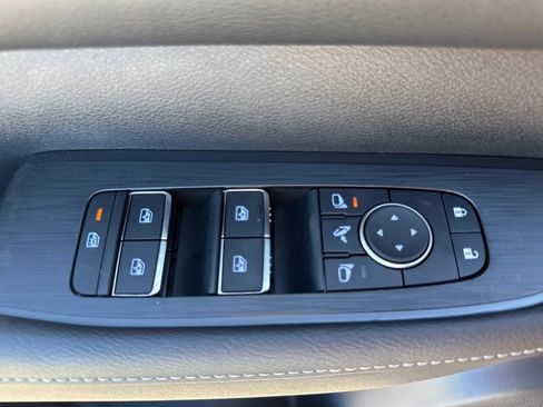 New 2026 Nissan Armada PRO-4X image 18