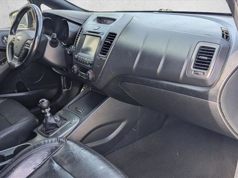 Used 2016 Kia Forte SX w/ SX Premium Technology Package FWD image 22