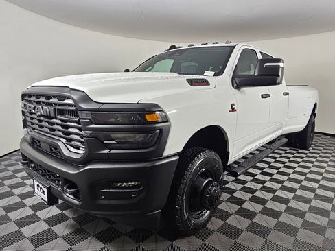 New 2026 RAM 3500 Tradesman image 8
