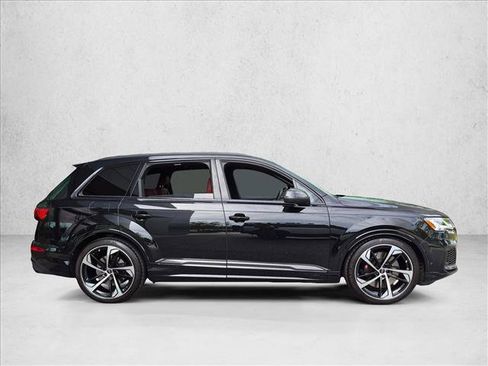 Used 2024 Audi SQ7 Premium Plus AWD/4WD image 4