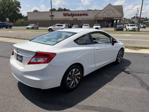 Used 2012 Honda Civic LX image 5
