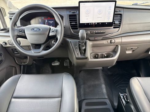 New 2026 Ford Transit 250 148 High Roof RWD image 5