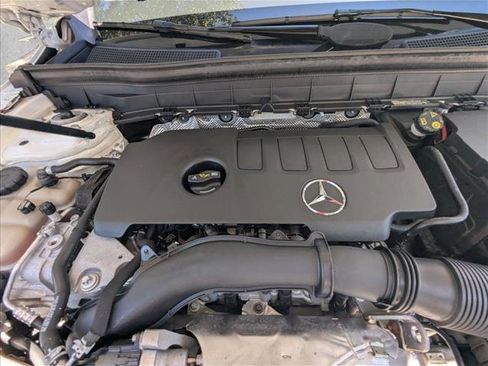 Certified 2020 Mercedes-Benz GLB 250 image 22