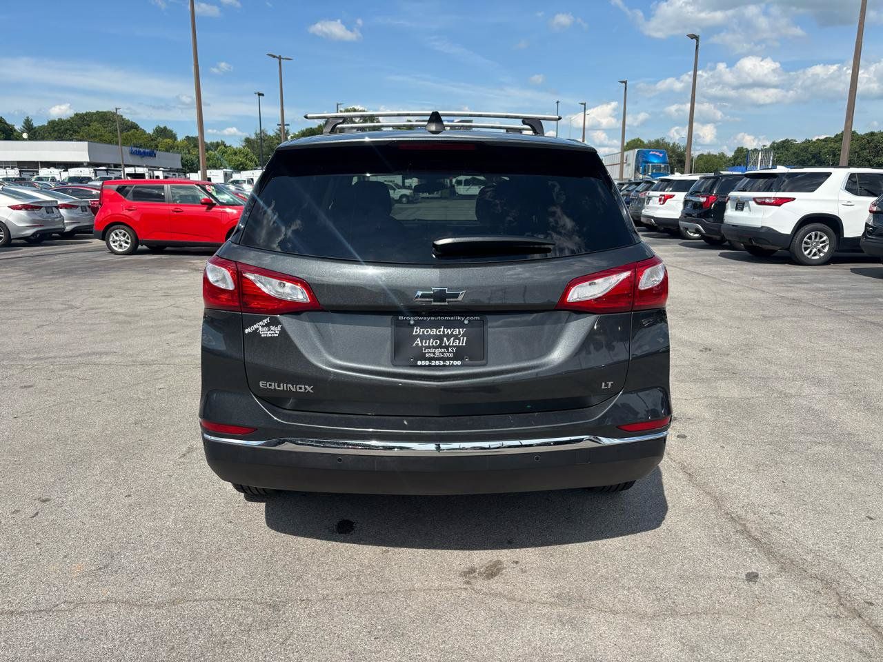 Used 2019 Chevrolet Equinox LT FWD image 4