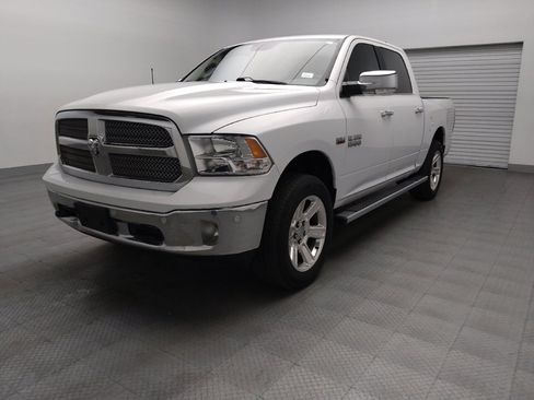 Used 2017 RAM 1500 Lone Star AWD/4WD image 2