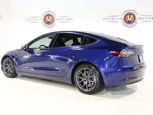 Used 2021 Tesla Model 3 Standard Range Plus RWD image 3