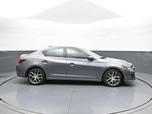 Certified 2022 Acura ILX w/ Premium Package FWD image 5