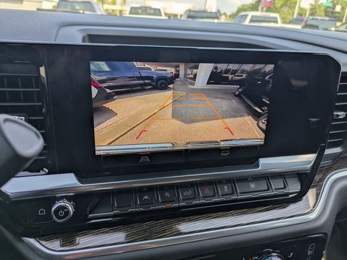 New 2025 GMC Sierra 1500 Elevation w/ LPO, Elevation Black Package image 18