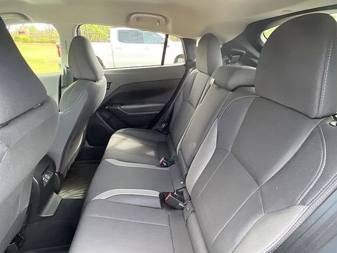 Used 2025 Subaru Crosstrek 2.0i Premium w/ Convenience Package #2 image 12