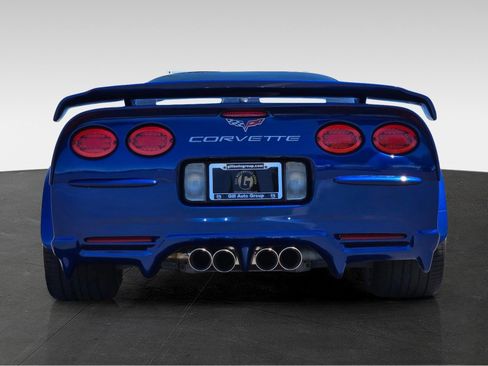 Used 2002 Chevrolet Corvette Z06 w/ Memory Pkg RWD image 6