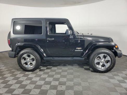 Used 2017 Jeep Wrangler Sahara w/ Connectivity Group image 3