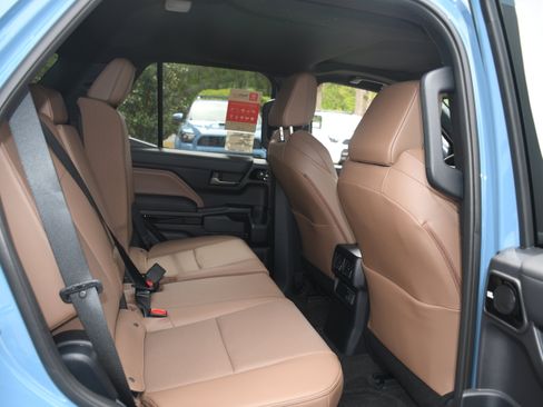 New 2026 Toyota 4Runner Limited image 10