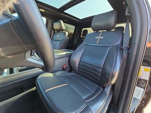 Used 2024 Ford F350 Platinum w/ Tremor Off-Road Package image 11