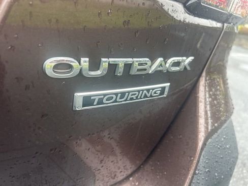Used 2021 Subaru Outback Touring AWD/4WD image 8