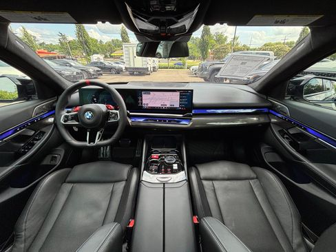 Used 2026 BMW M5 w/ M Driver's Package AWD/4WD image 30