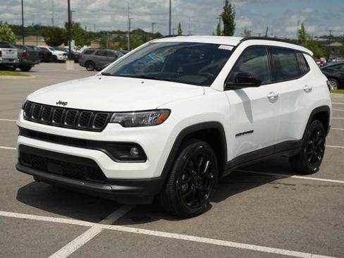 New 2026 Jeep Compass Latitude AWD/4WD image 3