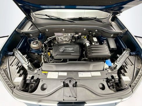 Used 2020 Volkswagen Atlas Cross Sport SE image 27