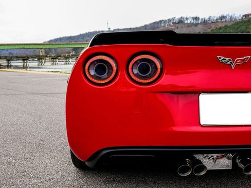 Used 2005 Chevrolet Corvette Convertible w/ Preferred Equipment Group image 77