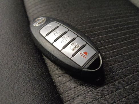 Used 2020 Nissan Altima 2.5 S FWD image 32