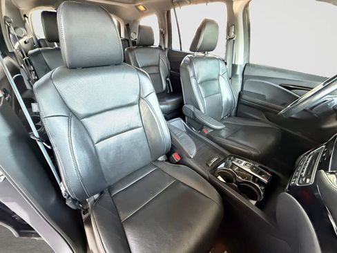 Used 2019 Honda Pilot Elite image 23