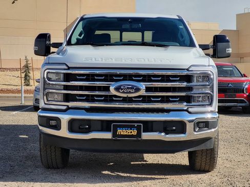 Used 2024 Ford F250 Lariat image 2