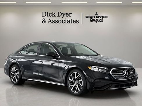 Used 2025 Mercedes-Benz E 350 Sedan image 6