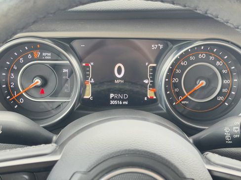 Used 2018 Jeep Wrangler Unlimited Sport S AWD/4WD image 30