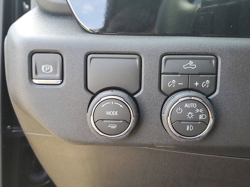 New 2026 Chevrolet Silverado 1500 RST w/ Convenience Package II RWD image 25