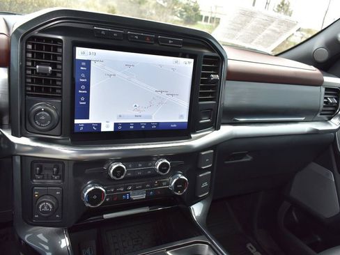 Used 2023 Ford F150 Lariat w/ Equipment Group 502A High AWD/4WD image 22