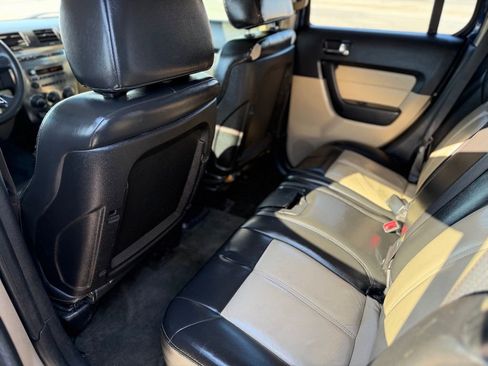 Used 2006 HUMMER H3 Luxury w/ Chrome Appearance Package image 15