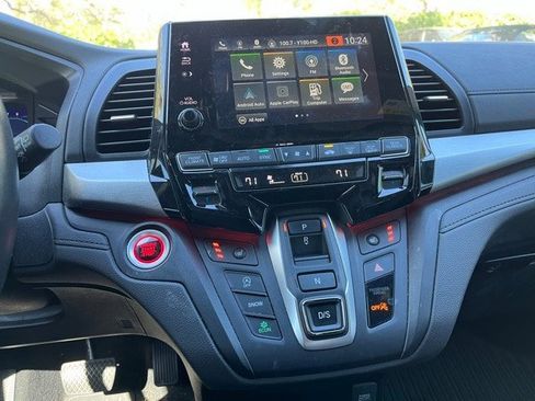 Used 2024 Honda Odyssey Sport image 7