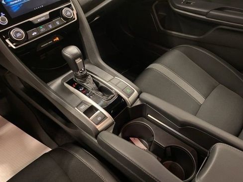 Used 2019 Honda Civic Sport image 15