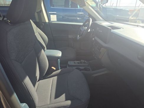 Used 2025 Ford Maverick XL w/ Equipment Group 101A image 8