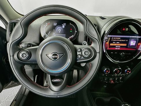 Used 2021 MINI Cooper Countryman S w/ Premium Package FWD image 11