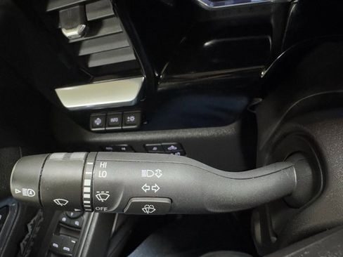 Used 2025 Chevrolet Silverado 1500 High Country w/ High Country Premium Package image 26