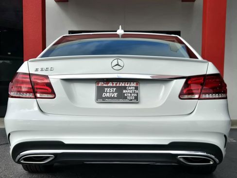 Used 2016 Mercedes-Benz E 350 Sedan image 10