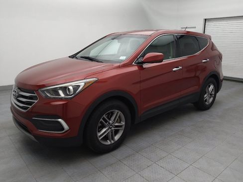 Used 2018 Hyundai Santa Fe Sport image 2