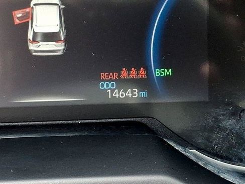 Certified 2025 Toyota RAV4 XLE AWD/4WD image 14