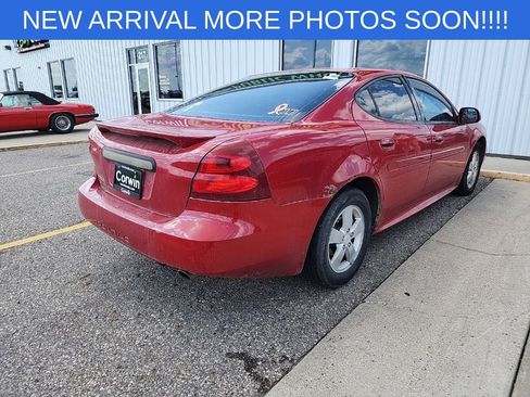 Used 2008 Pontiac Grand Prix image 3