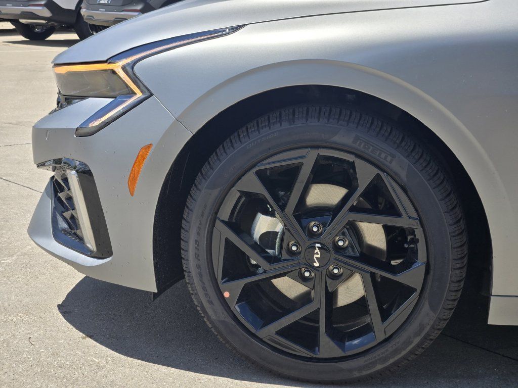 New 2026 Kia K5 GT-Line w/ GT-Line Premium Package FWD image 5
