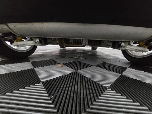 Used 2009 Pontiac Solstice GXP w/ Club Sport Package image 68