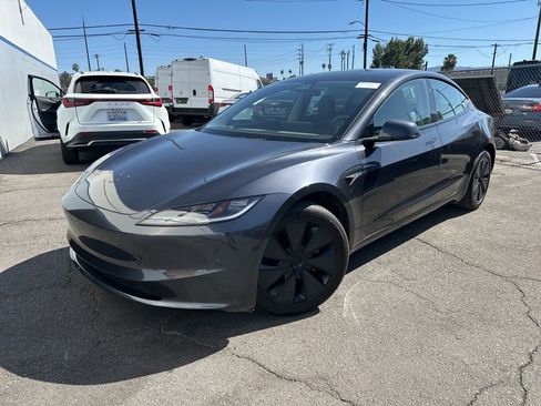 Used 2025 Tesla Model 3 Long Range RWD image 3
