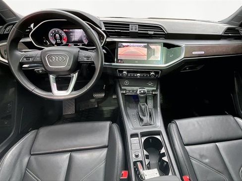 Used 2024 Audi Q3 2.0T Premium Plus w/ Premium Plus Package image 15