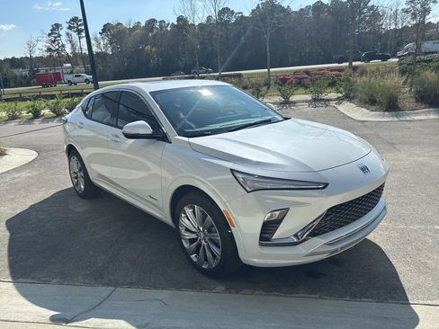 Used 2024 Buick Envista Avenir image 4