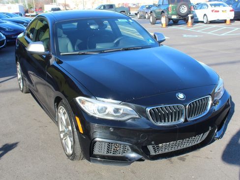 Used 2016 BMW M235i xDrive Coupe image 4