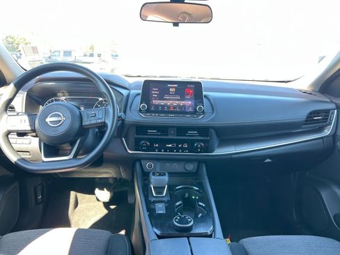 Certified 2023 Nissan Rogue SV image 16