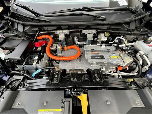 Used 2023 Nissan Ariya FWD image 30