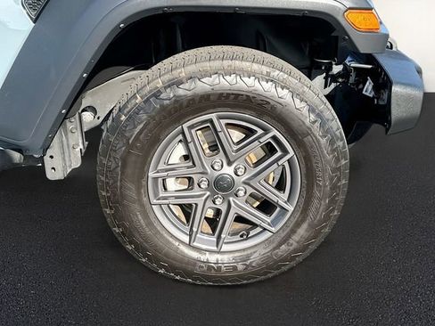 Used 2024 Jeep Wrangler Sport S image 29