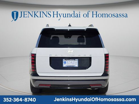 New 2026 Hyundai Palisade Limited FWD image 6